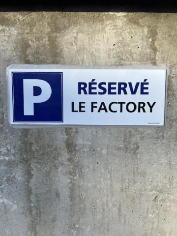 Appartement {Le Factory}, Proche Euroairport à Saint-Louis  Extérieur photo